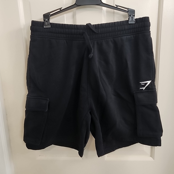 Gymshark 7in Cargo Shorts Black Size Med - Picture 1 of 4